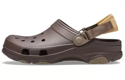 Crocs Beach Coffee Sandálias