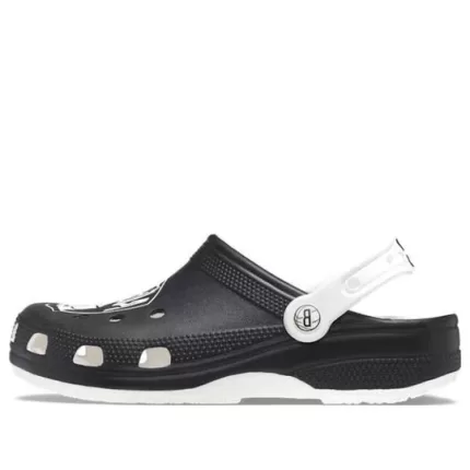 Crocs Brooklyn Brooklyn Nets Classic Clogs ‘Preto Branco’
