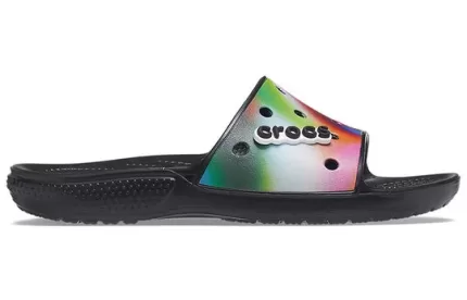 Crocs Chinelos coloridos casuais unissex multicoloridos pretos