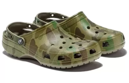 Crocs Classic Clogs ‘Verde Mármore’ 903733