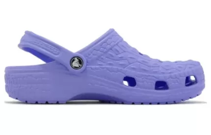 Crocs Classic Crocskin Clogs ‘Roxo’ 2068735Q6
