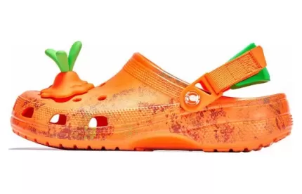 Crocs Classic Entupimento C x Tristeza Derretida