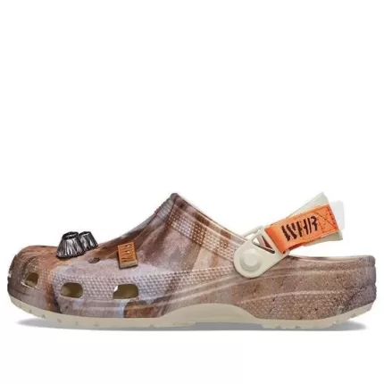 Crocs Classic Entupimento x WHR