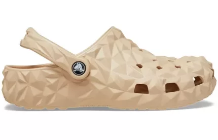 Crocs Classic Geométrico Clogs ‘Bege’