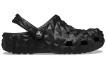 Crocs Classic Geométrico Clogs ‘Preto’