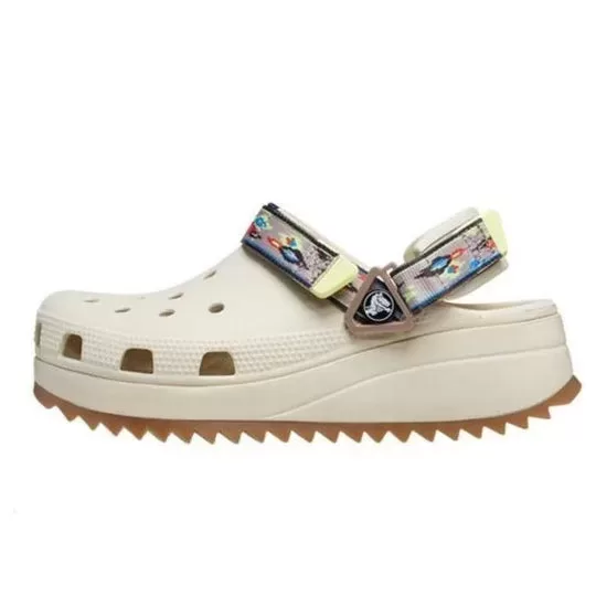Crocs Classic Hiker Ikat Clogs ‘Bronzeado Branco’