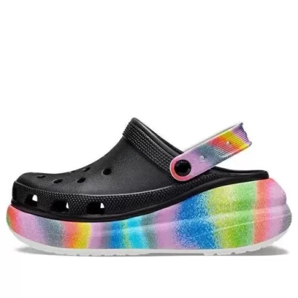Crocs Classic Obstrução de corante em spray de esmagamento