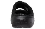 Crocs Classic Sandália aconchegante ‘Preta’