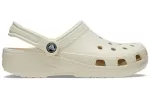 Crocs Classic Tamanco ‘Bege’ 10001-2Y2