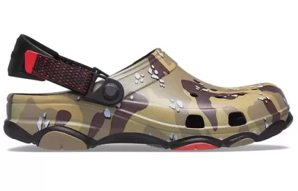 Crocs Classic Tamanco Desert Camuflagem Praia Unissex Sandálias Pretas Marrom
