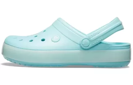 Crocs Classic Tamanco translúcido Praia azul gelo Sandálias