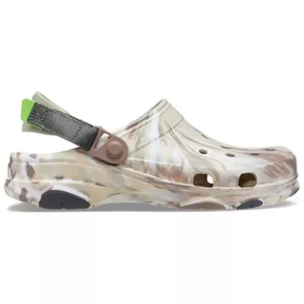 Crocs Classic Todo terreno marmorizado Clogs ‘Beige Brown’