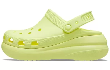 Crocs Classic entupir ‘Enxofre’