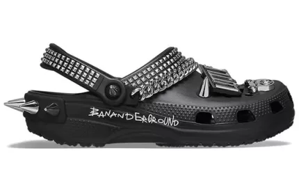 Crocs Classic x Tamanco Pequeno Grande ‘Preto’