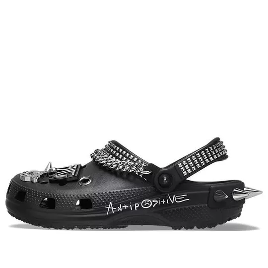 Crocs Classic x Tamanco Pequeno Grande ‘Preto’