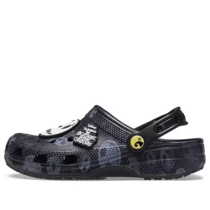 Crocs Disney x Classic Clog ‘O pesadelo antes do Natal’