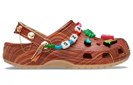 Crocs SZA x Classic Entupir ‘Grão de madeira’