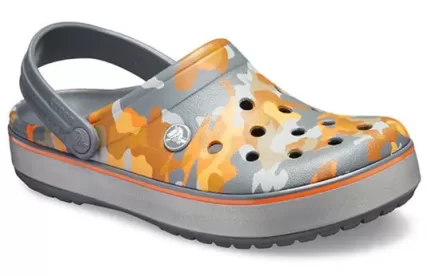 Crocs Sandálias Crocband Estampadas Preta Laranja Camuflada ‘Black Orange’