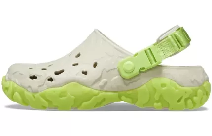 Crocs Tamanco Atlas Todo-o-Terreno ‘Bone Limeade’