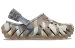 Crocs Tamanco Echo Camo Redux ‘Carvão Camo Verde’
