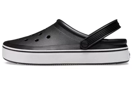 Crocs Tamanco fora da quadra ‘Preto’