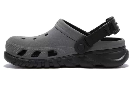 Crocs Tamanco reflexivo Duet Max ‘Cinza Preto’