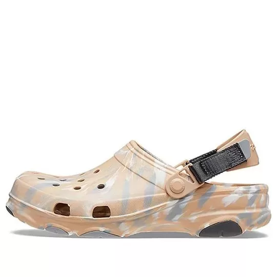 Crocs Todo terreno marmorizado Classic Tamanco ‘Chai Multi’