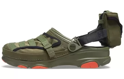Crocs VIGAS x Classic Tamanco militar todo-terreno ‘Verde Exército’