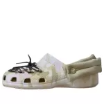 Crocs x Estudo de caso Classic Clogs ‘White Multi’ 208213