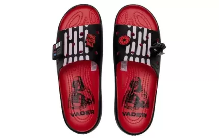 Crocs x Guerra nas Estrelas Classic Slides V2 ‘Darth Vader’