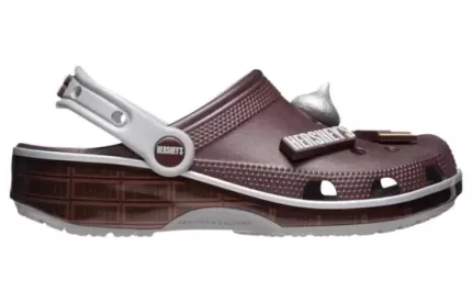 Crocs x HERSHEY’S Classic Clogs ‘Chocolate’