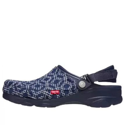 Crocs x Levi’s Sashiko Classic Tamanco todo-o-terreno ‘Dark Wash’