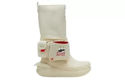 Crocs x Pringles Boots ‘Branco Vermelho’