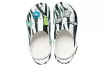 Crocs x Ron English Classic Clogs ‘Listras de animais’