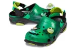 Crocs x Ron English Tamanco todo-o-terreno ‘Área 54 – Galáxia Verde’