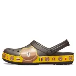 Crocs x Sandálias Unissex Line Friends Marrom Praia