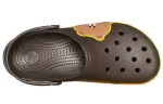 Crocs x Sandálias Unissex Line Friends Marrom Praia