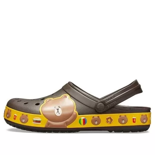 Crocs x Sandálias Unissex Line Friends Marrom Praia