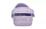 (GS) Crocs Baya Sazonal Impresso Clogs ‘Roxo’
