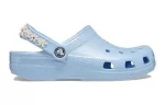 (GS) Crocs Daisy Chain Classic Clog ‘Blue Calcite’