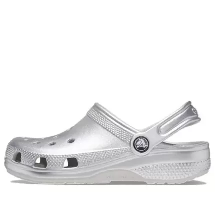 (PS) Crocs Classic Tamanco Metálico ‘Prata Metálico’