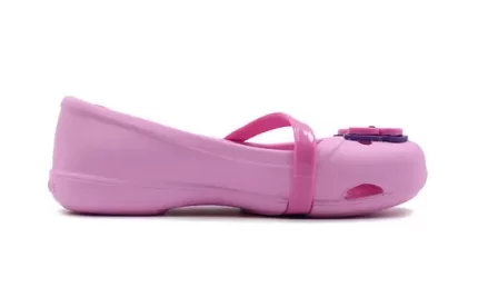 (PS) Crocs Sandálias Lina Flat Pequena Casual Rosa