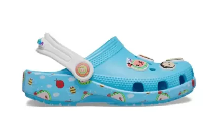 (TD) Crocs Cocomelon Classic Clogs ‘Céu Azul’