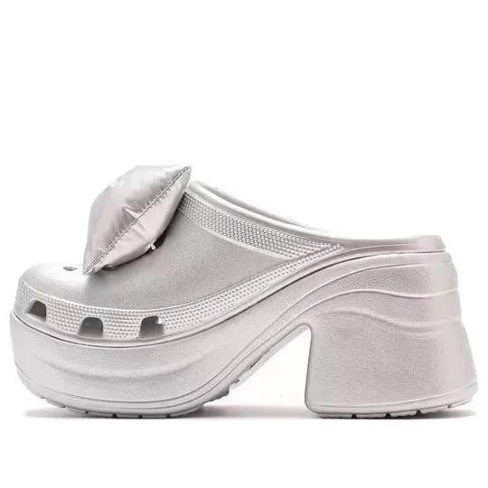 (WMNS) Crocs Arco metálico de sirene Clogs ‘Prata’