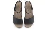 (WMNS) Crocs Brooklyn Ankle Strap Wedge Sandálias ‘Black Beige’