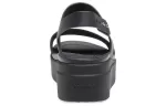 (WMNS) Crocs Brooklyn Sola Grossa Casual Sandálias Pretas