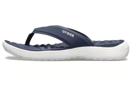 (WMNS) Crocs Chinelos Reviva Azul Profundo
