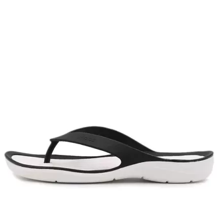 (WMNS) Crocs Chinelos Swiftwater Sports ‘Preto Branco’