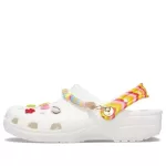 (WMNS) Crocs Classic Clog Chinelos esportivos ao ar livre branco