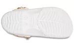 (WMNS) Crocs Classic Clog Chinelos esportivos ao ar livre branco